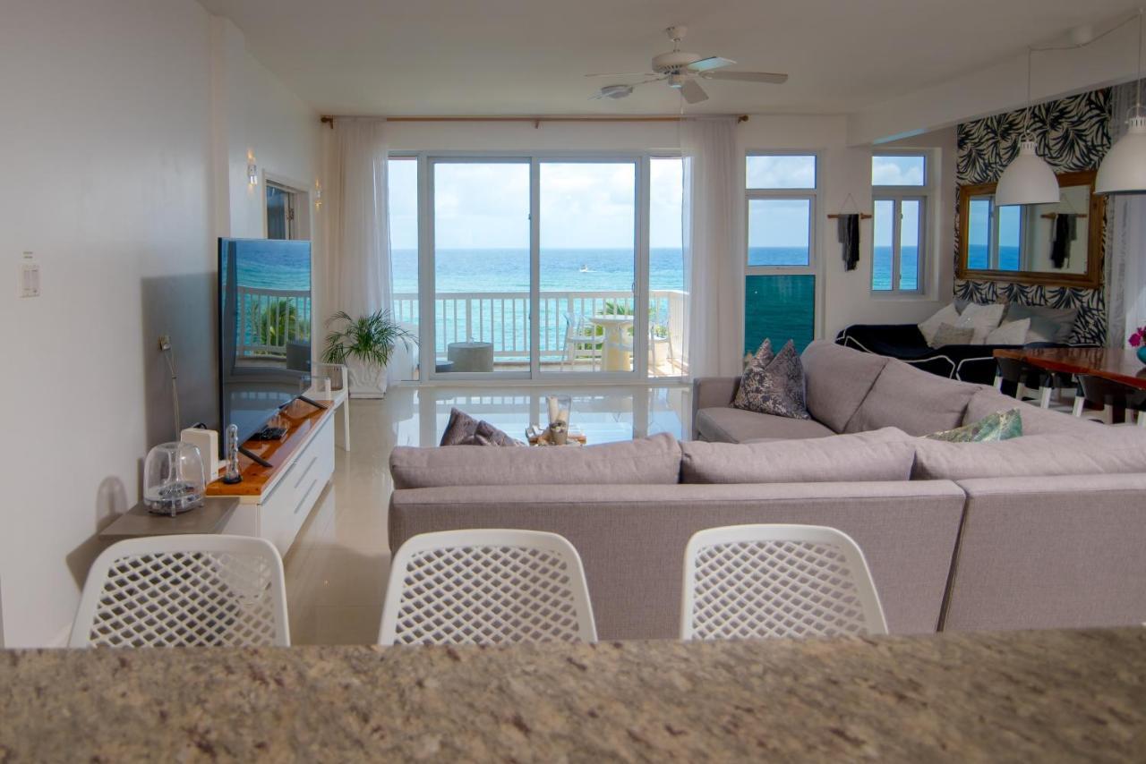 Ocho Rios Penthouse At Whispering Seas Appartement Buitenkant foto