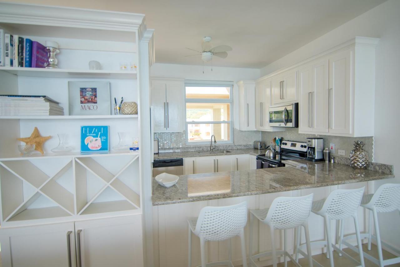 Ocho Rios Penthouse At Whispering Seas Appartement Buitenkant foto