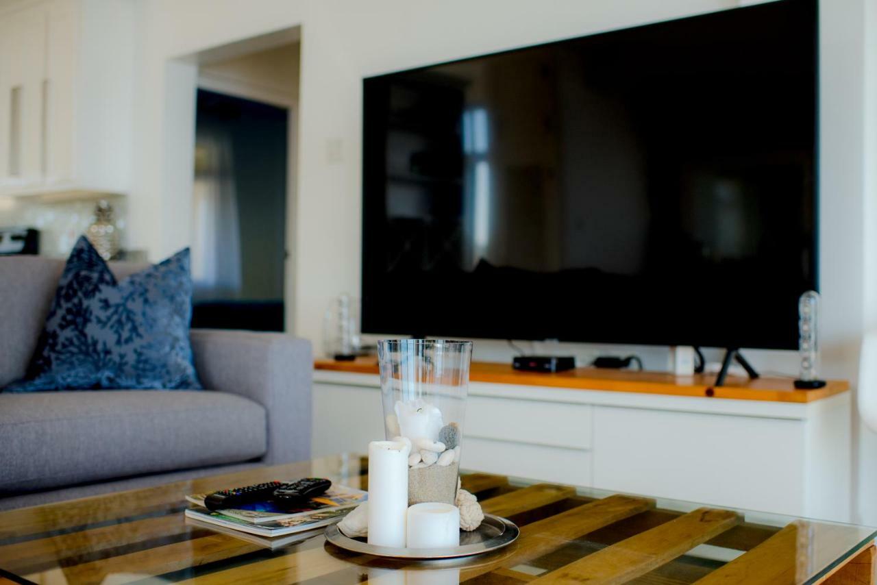 Ocho Rios Penthouse At Whispering Seas Appartement Buitenkant foto
