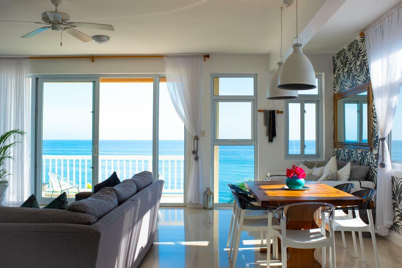 Ocho Rios Penthouse At Whispering Seas Appartement Buitenkant foto