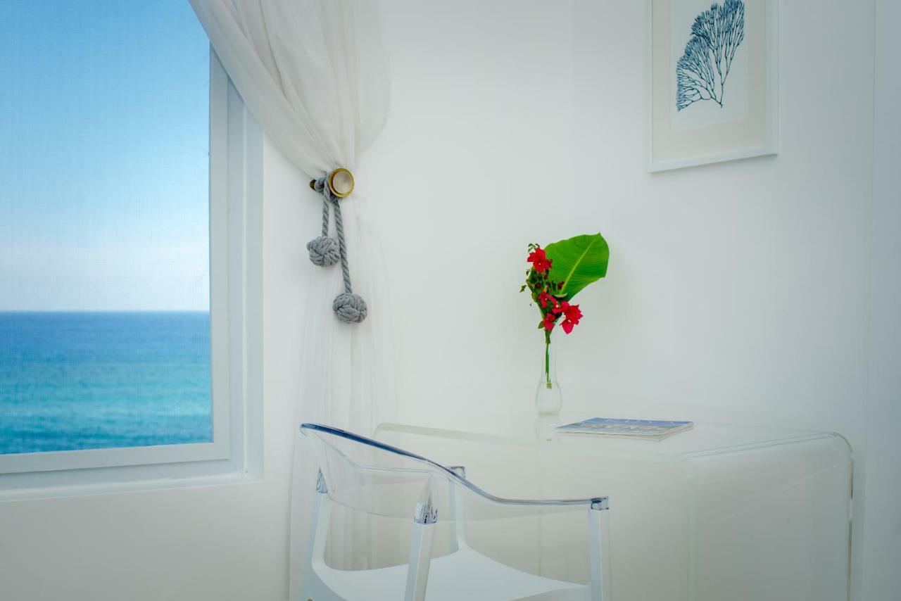 Ocho Rios Penthouse At Whispering Seas Appartement Buitenkant foto